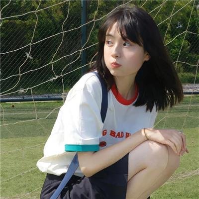 比基尼月亮